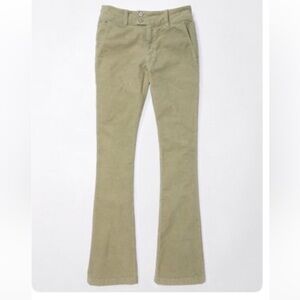AE STRETCH HIGH-WAISTED
KICK BOOT CORDUROY PANT
